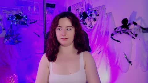 Snapshot of annterry chatting on 11-02-25, 10:28 Ann Terry 3 online show from 11-02-25, 10:28