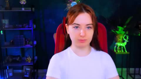 Snapshot of annterry chatting on 02-25-26, 07:18 Ann Terry 3 online show from 02-25-26, 07:18