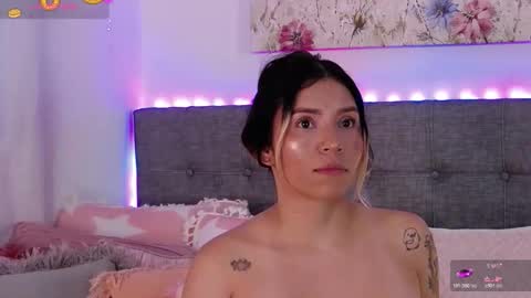 Antonella Lee online show from 11-07-25, 09:26