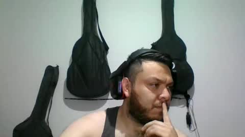 Snapshot of annubixxx69 chatting on 11-01-25, 10:39 lion kennedy independent model moderator online show from 11-01-25, 10:39