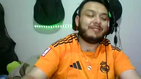 Snapshot of annubixxx69 chatting on 11-05-25, 03:28 lion kennedy independent model moderator online show from 11-05-25, 03:28