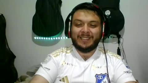 Snapshot of annubixxx69 chatting on 11-08-25, 05:18 lion kennedy independent model moderator online show from 11-08-25, 05:18