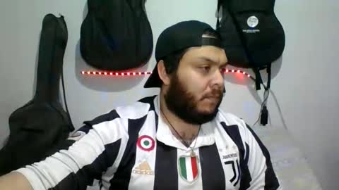 Snapshot of annubixxx69 chatting on 02-02-26, 04:33 lion kennedy independent model moderator online show from 02-02-26, 04:33