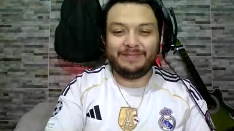 Snapshot of annubixxx69 chatting on 02-25-26, 04:33 lion kennedy independent model moderator online show from 02-25-26, 04:33