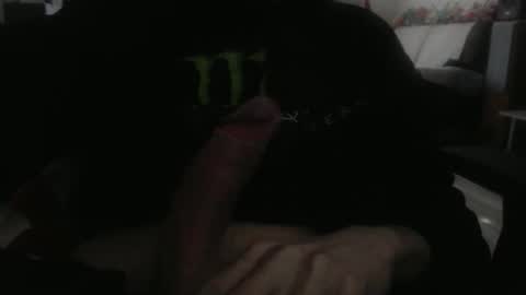 Snapshot of annumaker chatting on 03-02-26, 12:56 LoyalDog online show from 03-02-26, 12:56