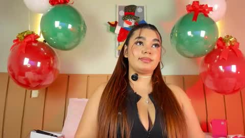 Ana  online show from 12-17-25, 05:02