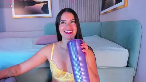 Snapshot of anny_cute01 chatting on 03-12-26, 02:23 Anny online show from 03-12-26, 02:23