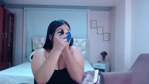 ANNY LOUIS online show from 02-09-25, 01:33