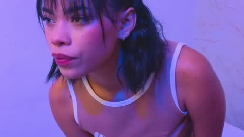 Anny online show from 10-15-25, 04:23