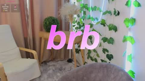 Snapshot of anny_ray_ chatting on 08-09-26, 03:23 Anny online show from 08-09-26, 03:23