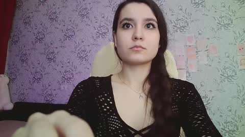 Annie online show from 02-28-25, 04:31