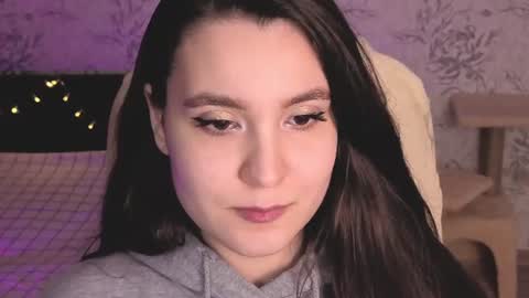 Annie online show from 06-28-26, 05:52