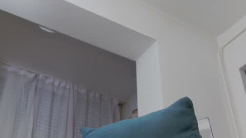 Snapshot of annyarose chatting on 01-31-25, 08:43 Anna online show from 01-31-25, 08:43