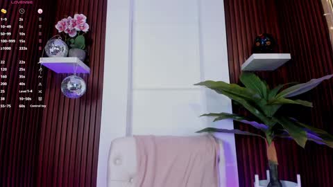 Ana online show from 01-06-25, 02:58