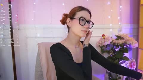 Ana online show from 12-16-25, 12:32