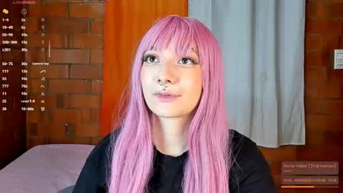 Snapshot of annycolin chatting on 02-20-25, 11:21 Anny IG online show from 02-20-25, 11:21