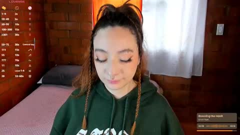 Snapshot of annycolin chatting on 03-06-25, 07:10 Anny IG online show from 03-06-25, 07:10