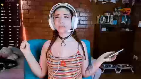 Snapshot of annycolin chatting on 03-04-26, 10:16 Anny IG online show from 03-04-26, 10:16