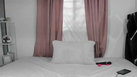 Anny online show from 06-09-26, 07:03