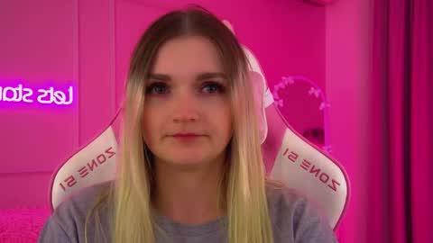 annyraii online show from 02-06-26, 06:33