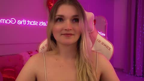 annyraii online show from 02-13-26, 06:48