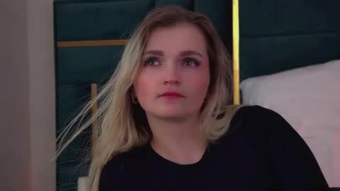 annyraii online show from 02-21-26, 06:31