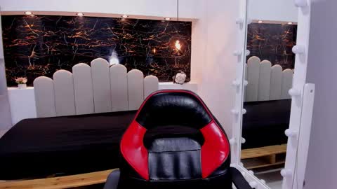 Snapshot of annyrosee chatting on 02-28-26, 02:51 Anny online show from 02-28-26, 02:51