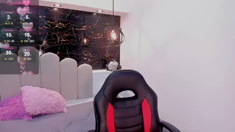 Snapshot of annyrosee chatting on 03-11-26, 09:32 Anny online show from 03-11-26, 09:32