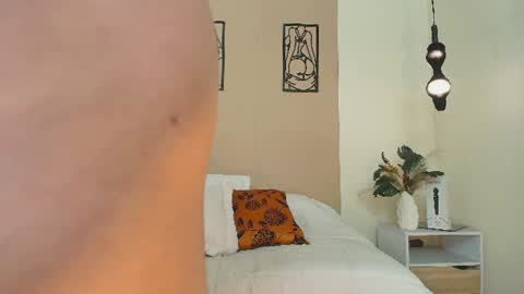 Snapshot of annyxhot chatting on 06-29-26, 12:05 AnnyXhot online show from 06-29-26, 12:05