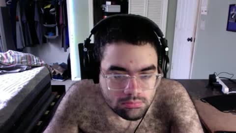 Snapshot of anonman12 chatting on 10-11-25, 03:10 anonman12 online show from 10-11-25, 03:10