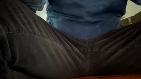 Snapshot of anonomousloser chatting on 02-27-26, 01:11 anonomousloser online show from 02-27-26, 01:11