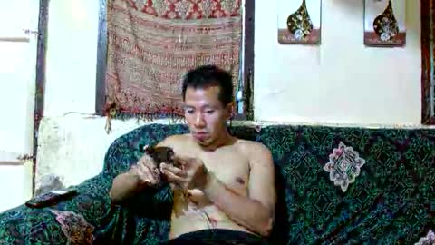 Snapshot of anonymous19982611 chatting on 06-07-26, 04:22 anonymous19982611 online show from 06-07-26, 04:22