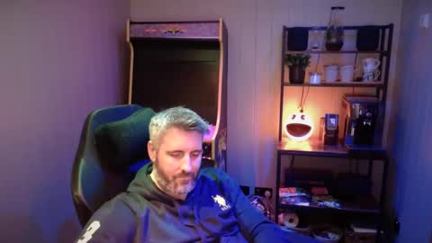 anonymousblokeuk online show from 01-30-25, 08:31