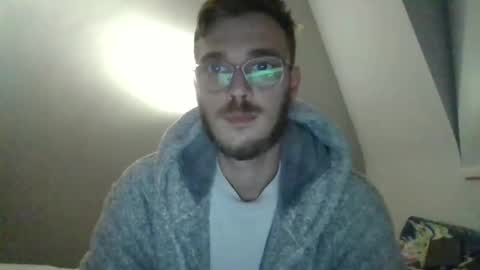 anonymousstoner58 online show from 10-27-25, 01:53