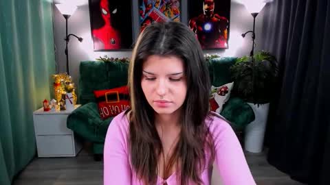 Snapshot of anoradark chatting on 12-18-25, 06:36 Anora online show from 12-18-25, 06:36