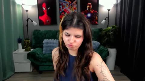 Snapshot of anoradark chatting on 02-07-26, 06:33 Anora online show from 02-07-26, 06:33