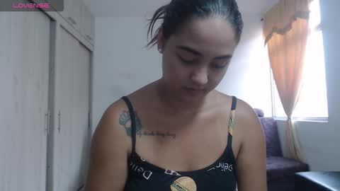 Snapshot of anthonela_queen chatting on 11-15-25, 01:29 Anthonela Queen online show from 11-15-25, 01:29