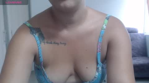 Snapshot of anthonela_queen chatting on 11-30-25, 01:04 Anthonela Queen online show from 11-30-25, 01:04