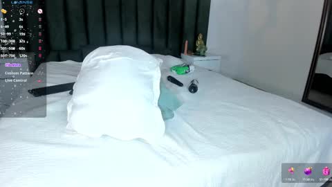 Snapshot of anthonela_russo chatting on 02-27-25, 06:40 anthonela online show from 02-27-25, 06:40