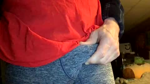 Snapshot of anthony_whitestallion chatting on 12-21-24, 11:33 Anthony online show from 12-21-24, 11:33