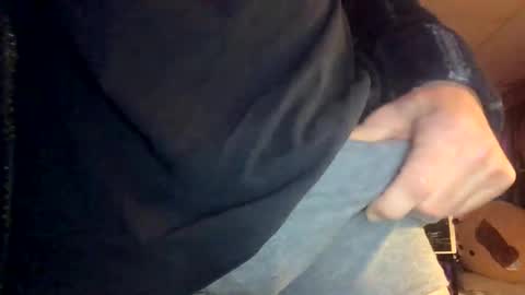 Snapshot of anthony_whitestallion chatting on 01-08-25, 12:05 Anthony online show from 01-08-25, 12:05