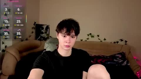 Snapshot of anthonycutie chatting on 02-08-26, 03:37 Anthony online show from 02-08-26, 03:37