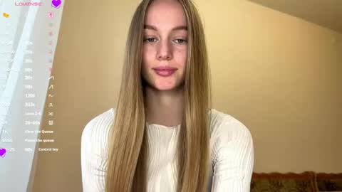 Snapshot of antionettepulgarin chatting on 06-06-26, 03:39 Viktoria online show from 06-06-26, 03:39