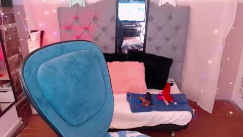 antolyh_c online show from 03-05-26, 12:23