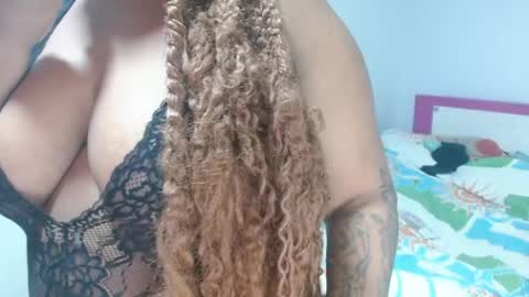 Snapshot of antonela16844782 chatting on 04-16-26, 03:18 iana-sai online show from 04-16-26, 03:18