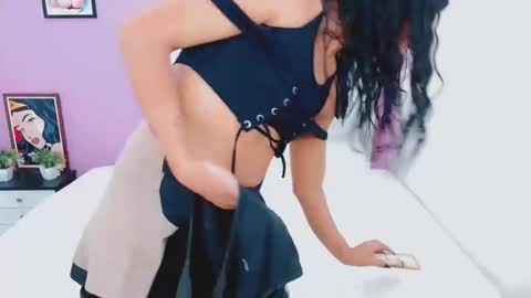 antonela_xx3 online show from 04-01-26, 02:01