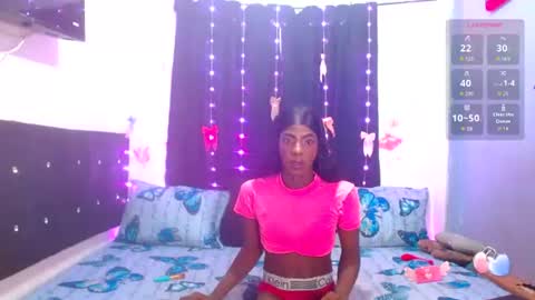 Snapshot of antonella747158 chatting on 08-05-26, 12:35 antonella747158 online show from 08-05-26, 12:35