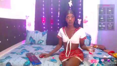 Snapshot of antonella747158 chatting on 08-08-26, 01:52 antonella747158 online show from 08-08-26, 01:52