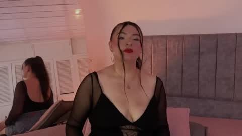 Snapshot of antonella_1998_ chatting on 06-08-26, 02:17 Antonella online show from 06-08-26, 02:17