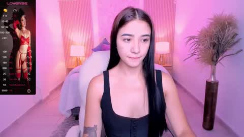  Antonella Grayy  online show from 10-08-25, 11:08